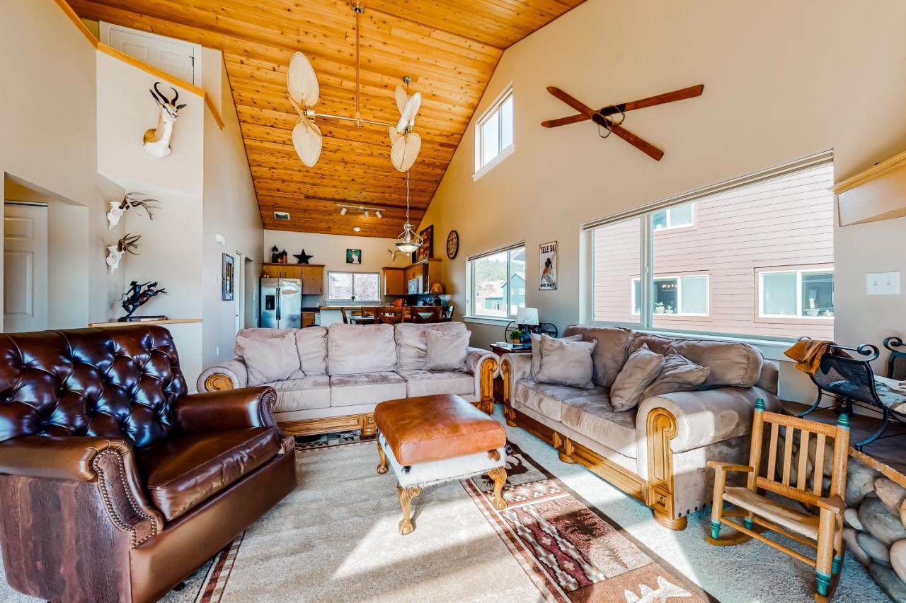 Firelight Chalet 94 บิกสกาย ภายนอก รูปภาพ